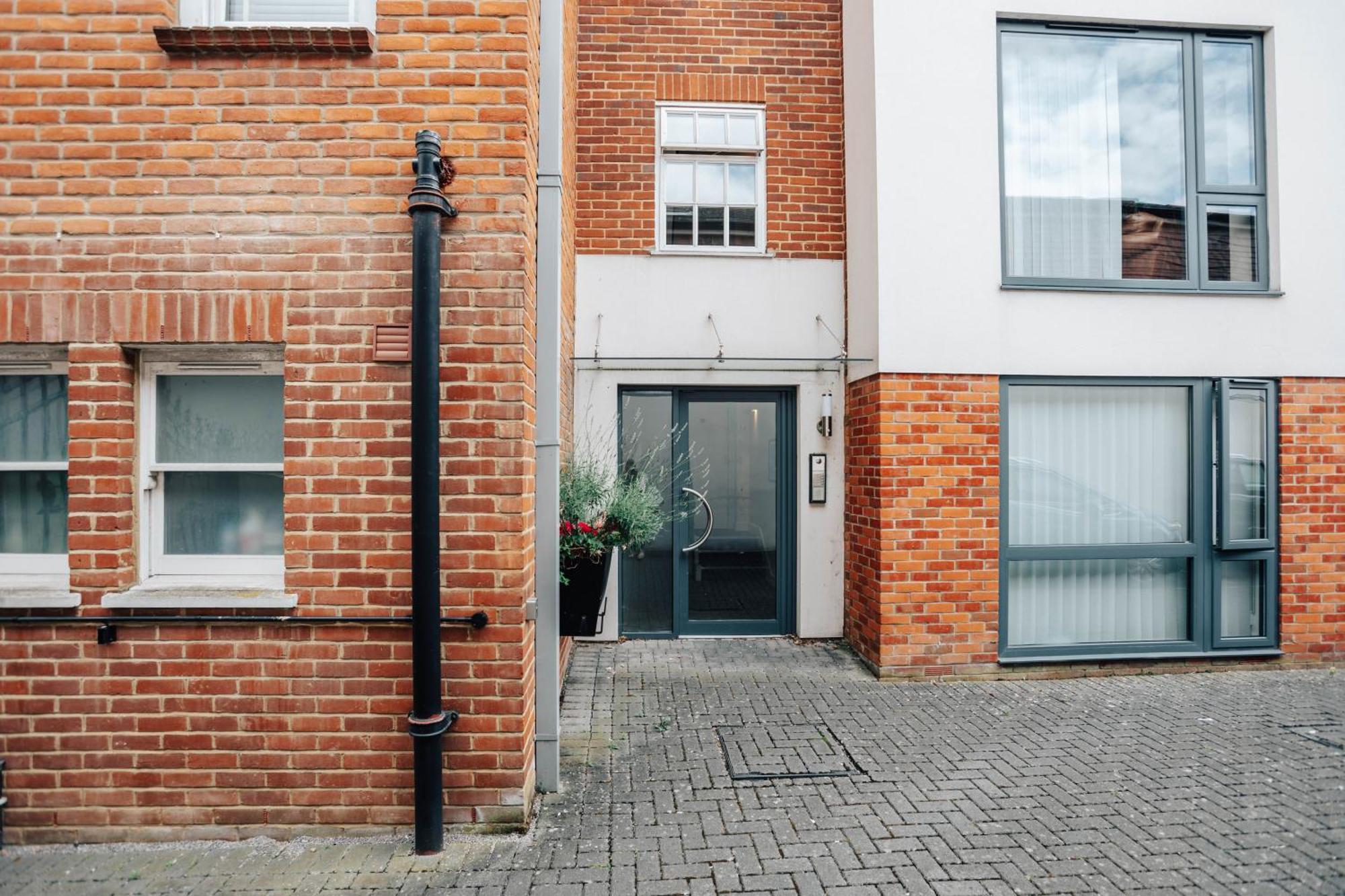 Appartamento Henley Town Centre With Parking Esterno foto